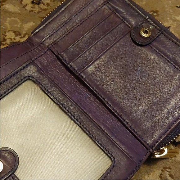 Danier Purple Leather Wallet - Picture 2 of 6